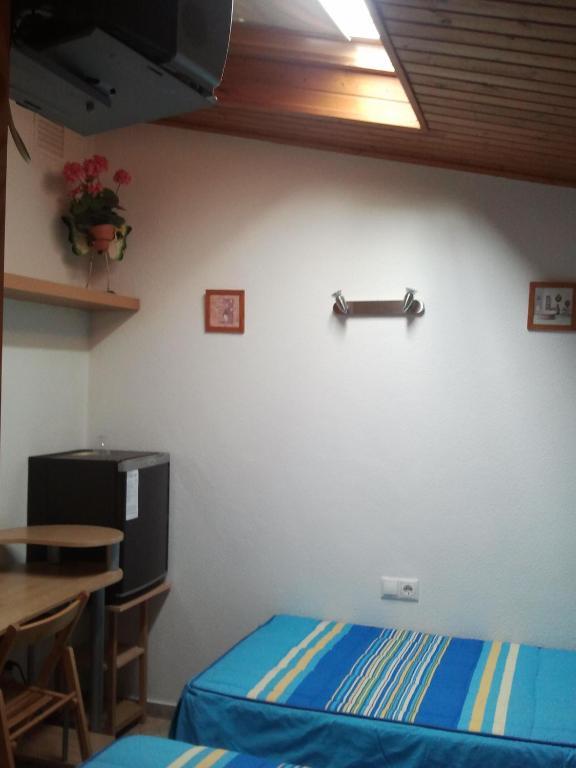 Hostal Arneva Orihuela المظهر الخارجي الصورة