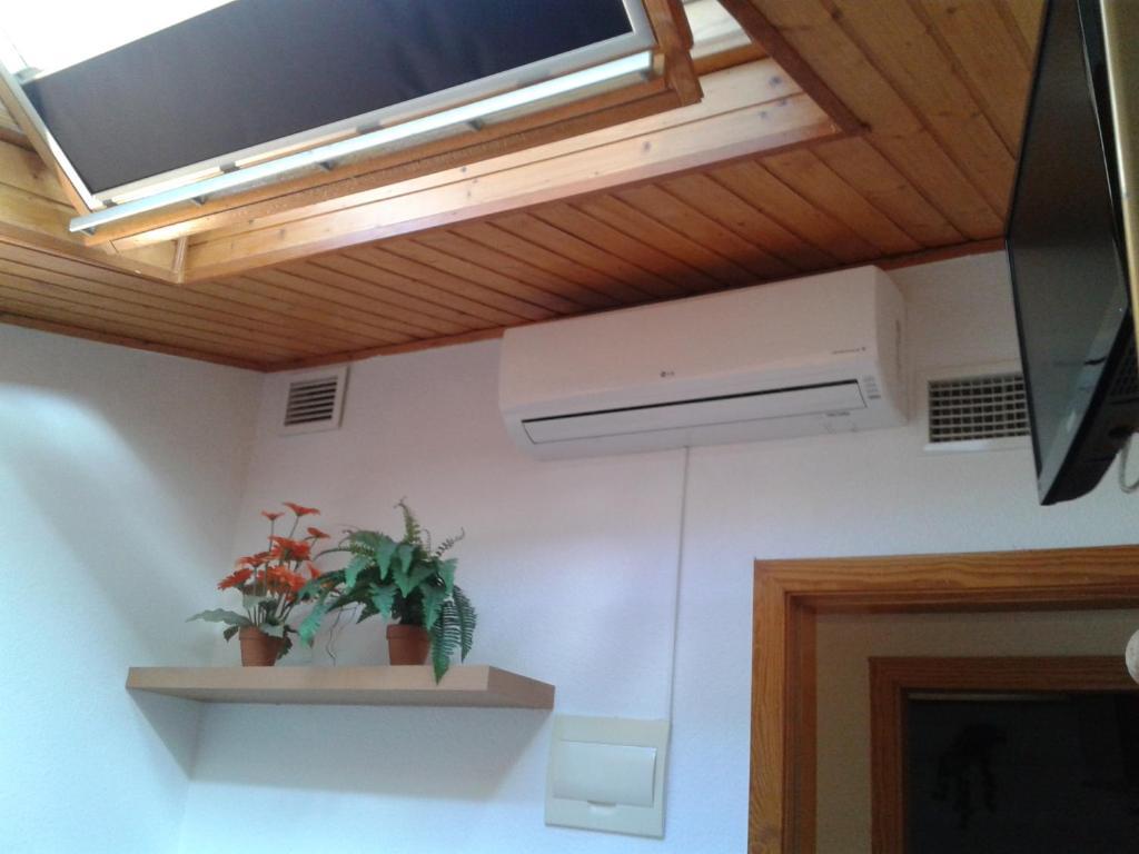 Hostal Arneva Orihuela الغرفة الصورة
